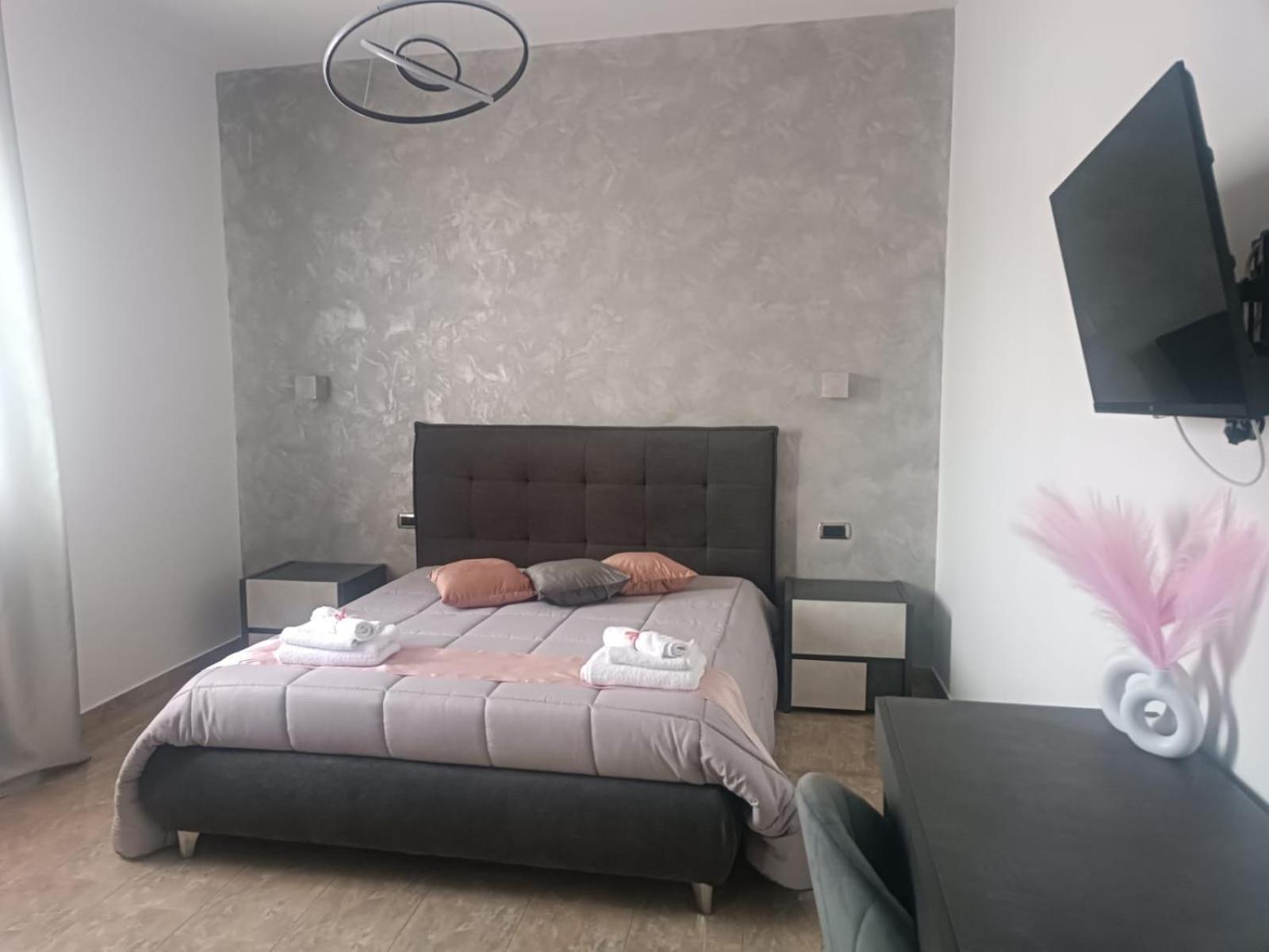 Luca'S House Bed & Breakfast Джовинацо Екстериор снимка